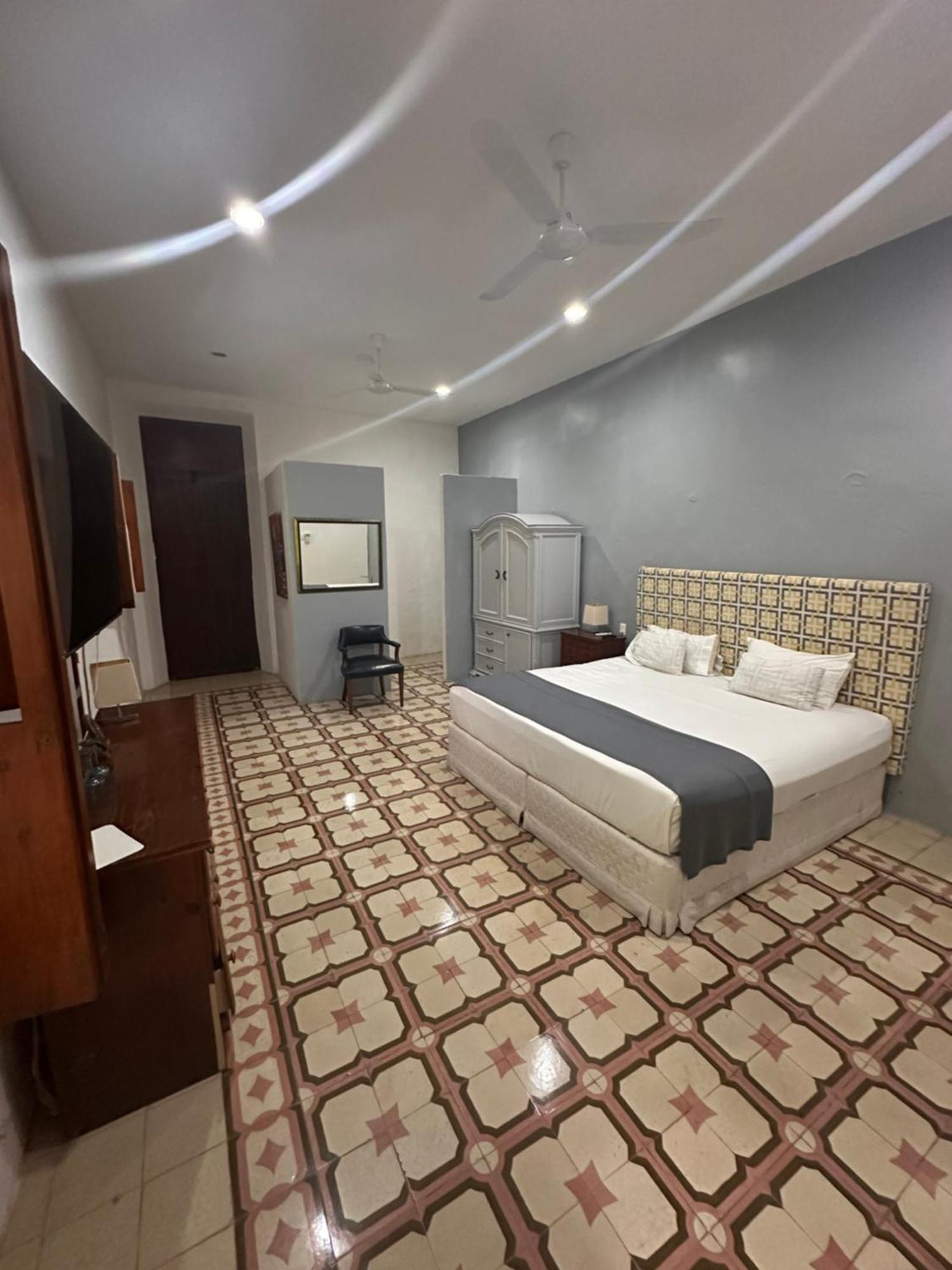 Casa 411 Bed and Breakfast Mérida Buitenkant foto
